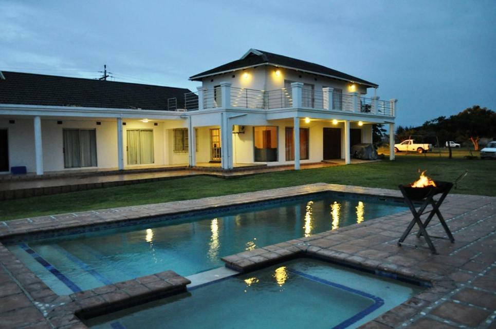 Seaxplore Lodge & Dive Center Sodwana Bay Exterior photo